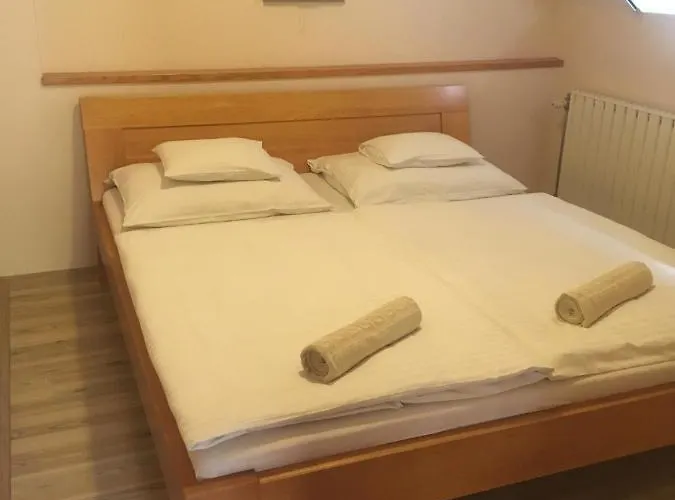 Apartment Anonim